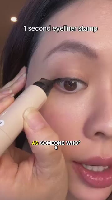 WingFold™ Eyeliner Stamp